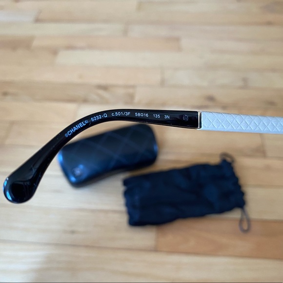 Chanel white quilted sunglasses - Picture 8 of 8